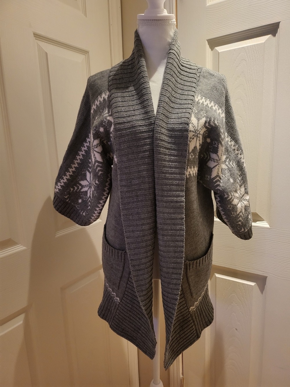 Pure Alfred Sung - Gray Shawl Collar Open Cardigan Sweater w/Nordic Pattern (80)